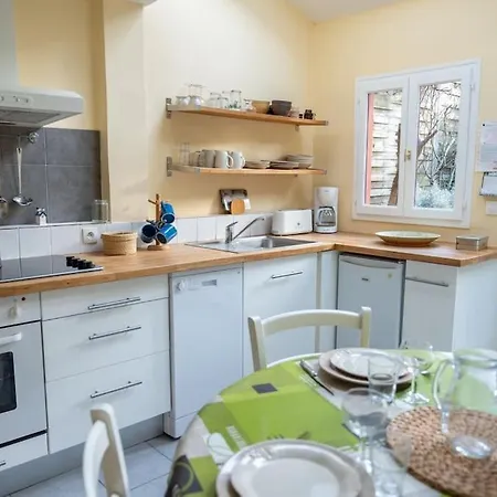 Les Volets Rouges Maison De Pecheur Avec Exterieur * Saint-Valery-sur-Somme