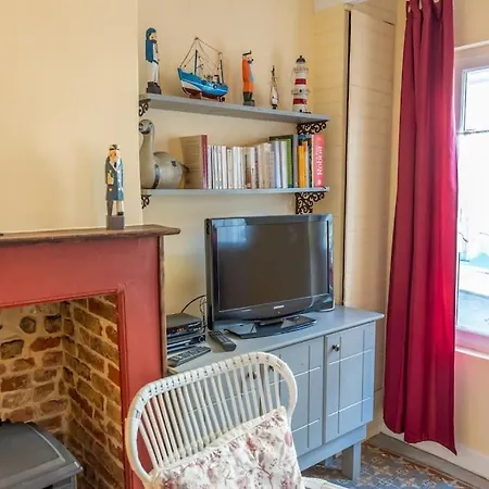 Сasa de vacaciones Les Volets Rouges Maison De Pecheur Avec Exterieur *